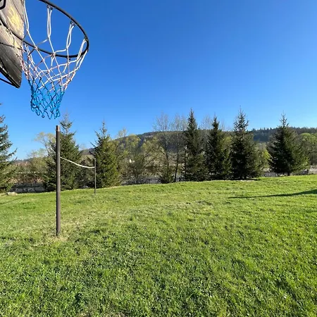 шум черемоша на березі річки * 韦尔霍维纳