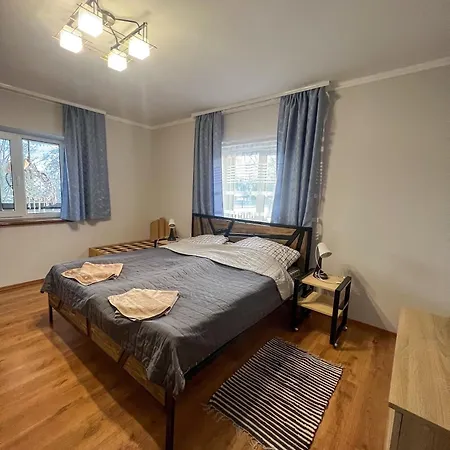 Apartment шум черемоша на березі річки *